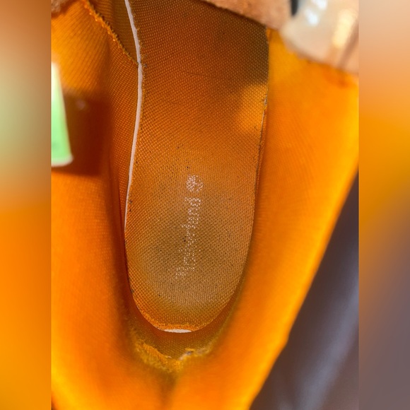 Timberland Tan and Black Winter Boots - Picture 8 of 8